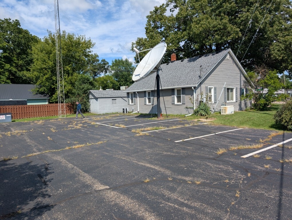 706 E Allegan St, Otsego, MI for sale Building Photo- Image 1 of 12