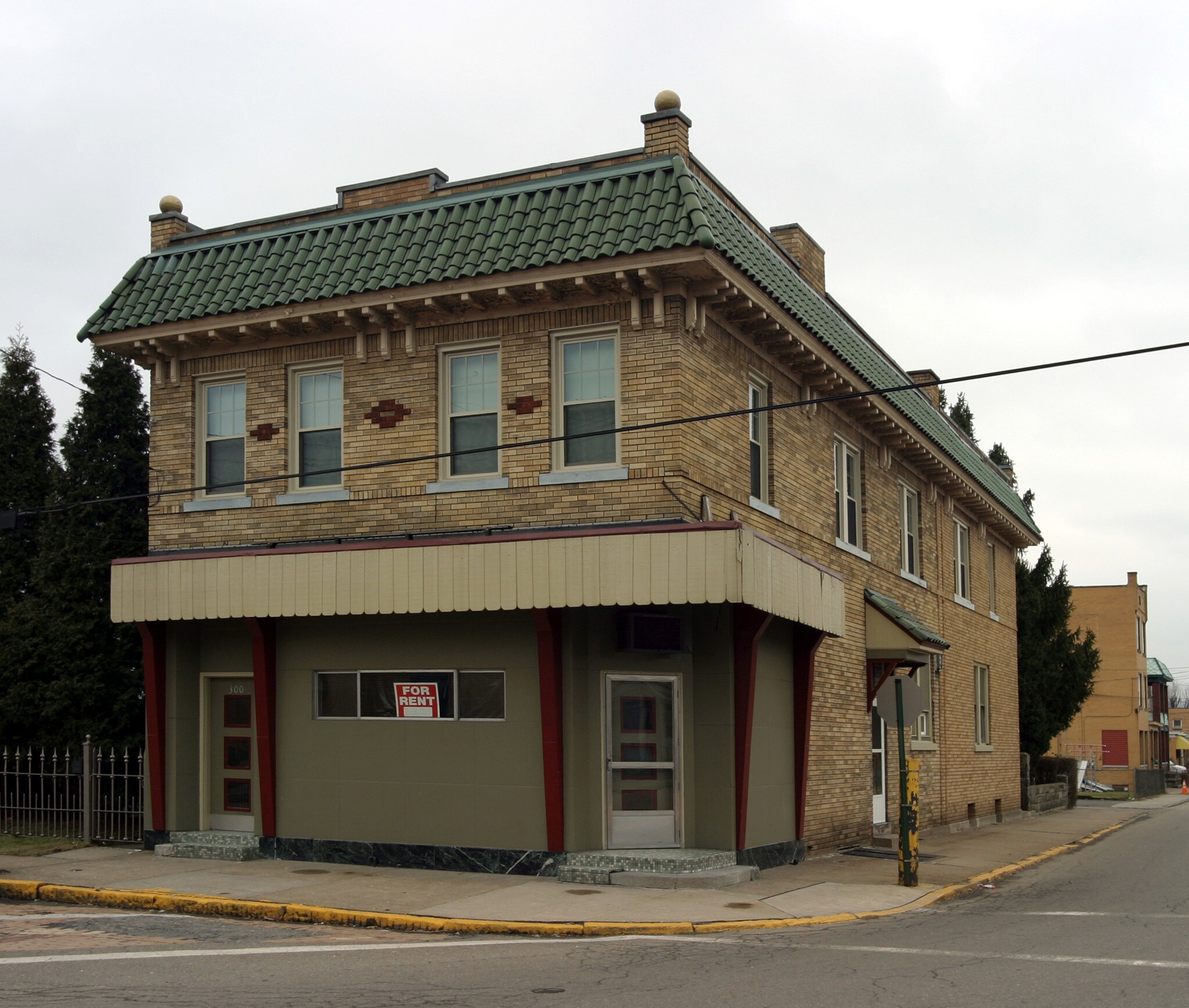 300 Catherine St, McKees Rocks, PA for sale Primary Photo- Image 1 of 1