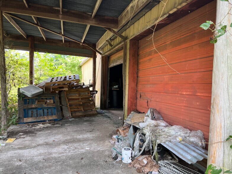 278 Broad St S, Fyffe, AL 35971 Powell Hardware