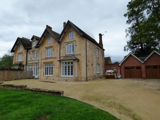 Bishopton Ln, Stratford Upon Avon for sale - Primary Photo - Image 1 of 1