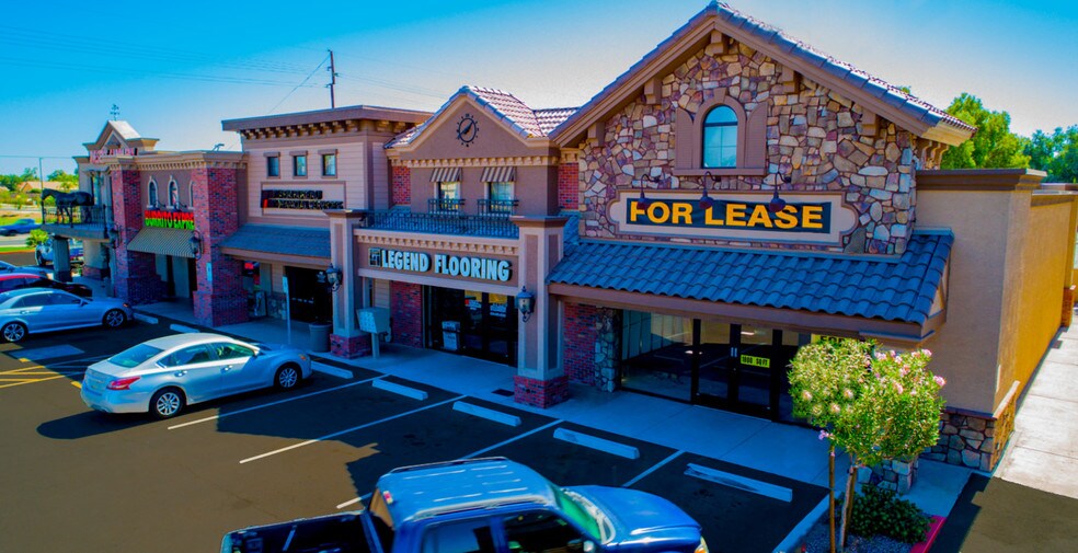 1605 S Gilbert Rd, Gilbert, AZ for sale - Primary Photo - Image 1 of 1