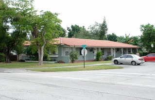 211-213 NE 89th St, El Portal FL - Commercial Real Estate