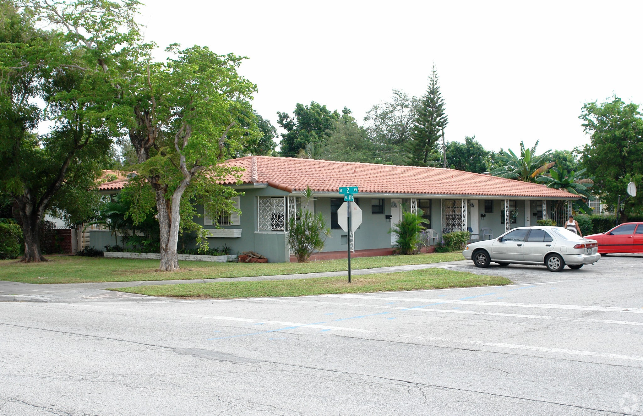 211-213 NE 89th St, El Portal, FL for lease Primary Photo- Image 1 of 10