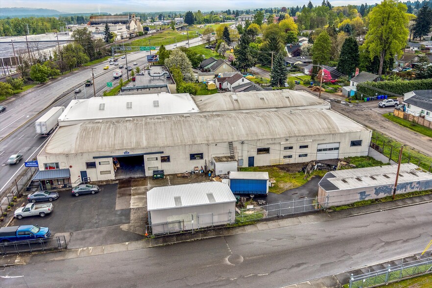 8900 NE Lombard St, Portland, OR for sale - Building Photo - Image 1 of 9