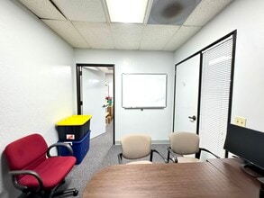 4949 E Cesar Chavez Blvd, Fresno, CA for lease Building Photo- Image 2 of 2