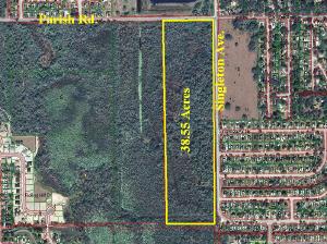 Singleton Ave, Titusville, FL for sale - Primary Photo - Image 1 of 1