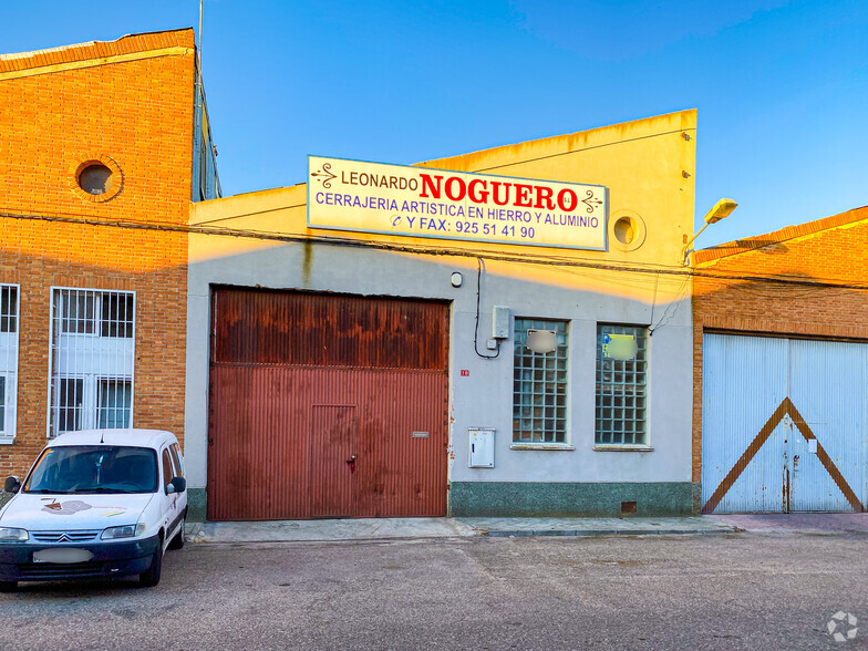 Calle Iridio, 10, Illescas, Toledo for sale - Primary Photo - Image 2 of 2