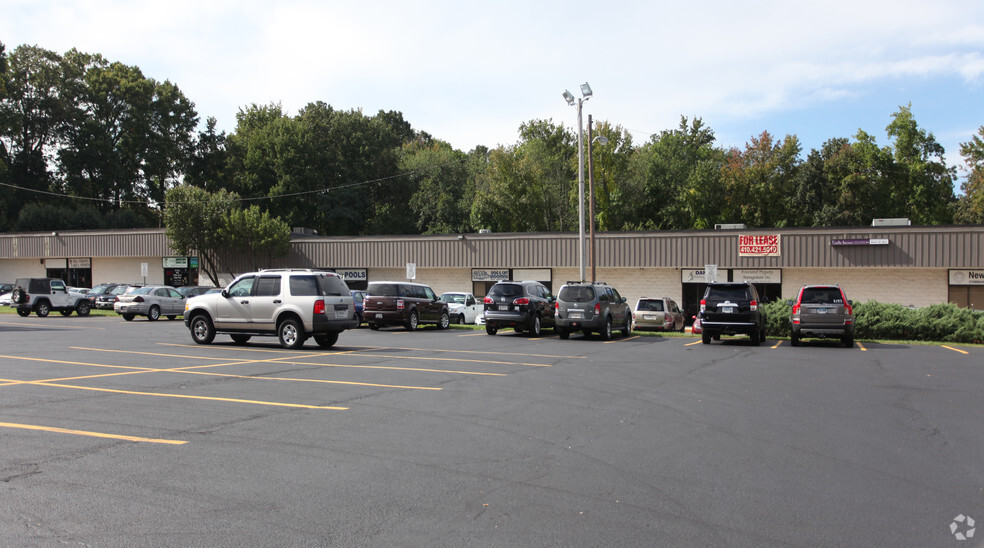 836 Ritchie Hwy, Severna Park, MD for lease - Building Photo - Image 2 of 11