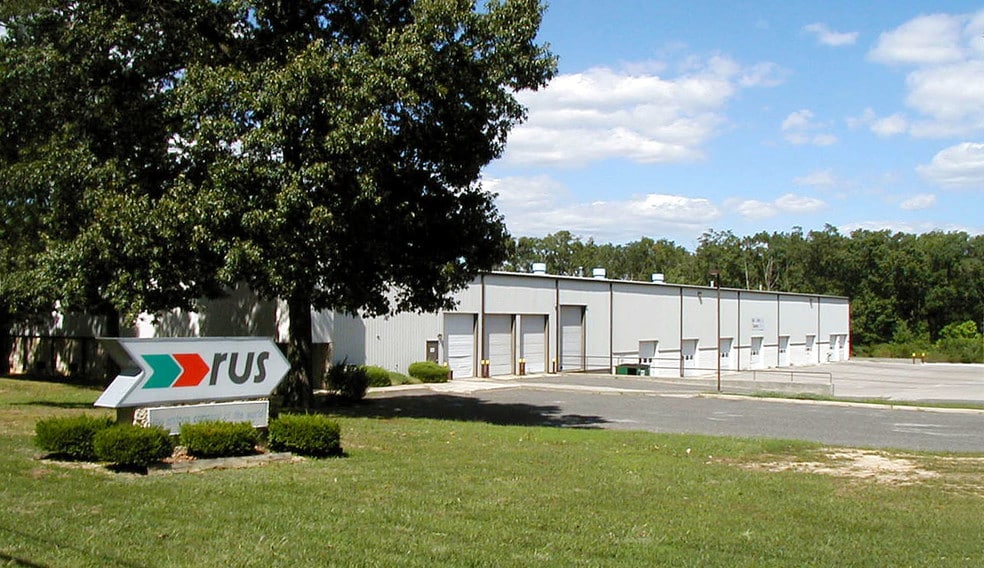 20 Bogden Blvd, Millville, NJ for sale - Building Photo - Image 2 of 6