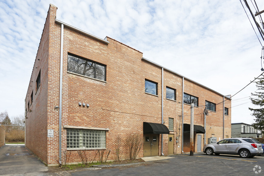 123 Green Bay Rd, Wilmette, IL for lease - Building Photo - Image 3 of 12