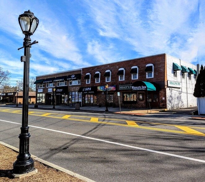 52-54 Broadway, Greenlawn, NY for sale - Building Photo - Image 1 of 13