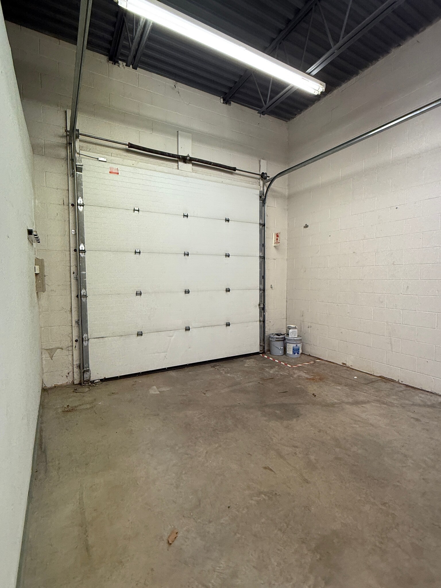 9934 N Alpine Rd, Machesney Park, IL for lease Interior Photo- Image 1 of 14