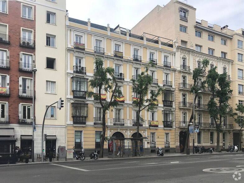 Office in Madrid, Madrid for lease - Primary Photo - Image 1 of 2