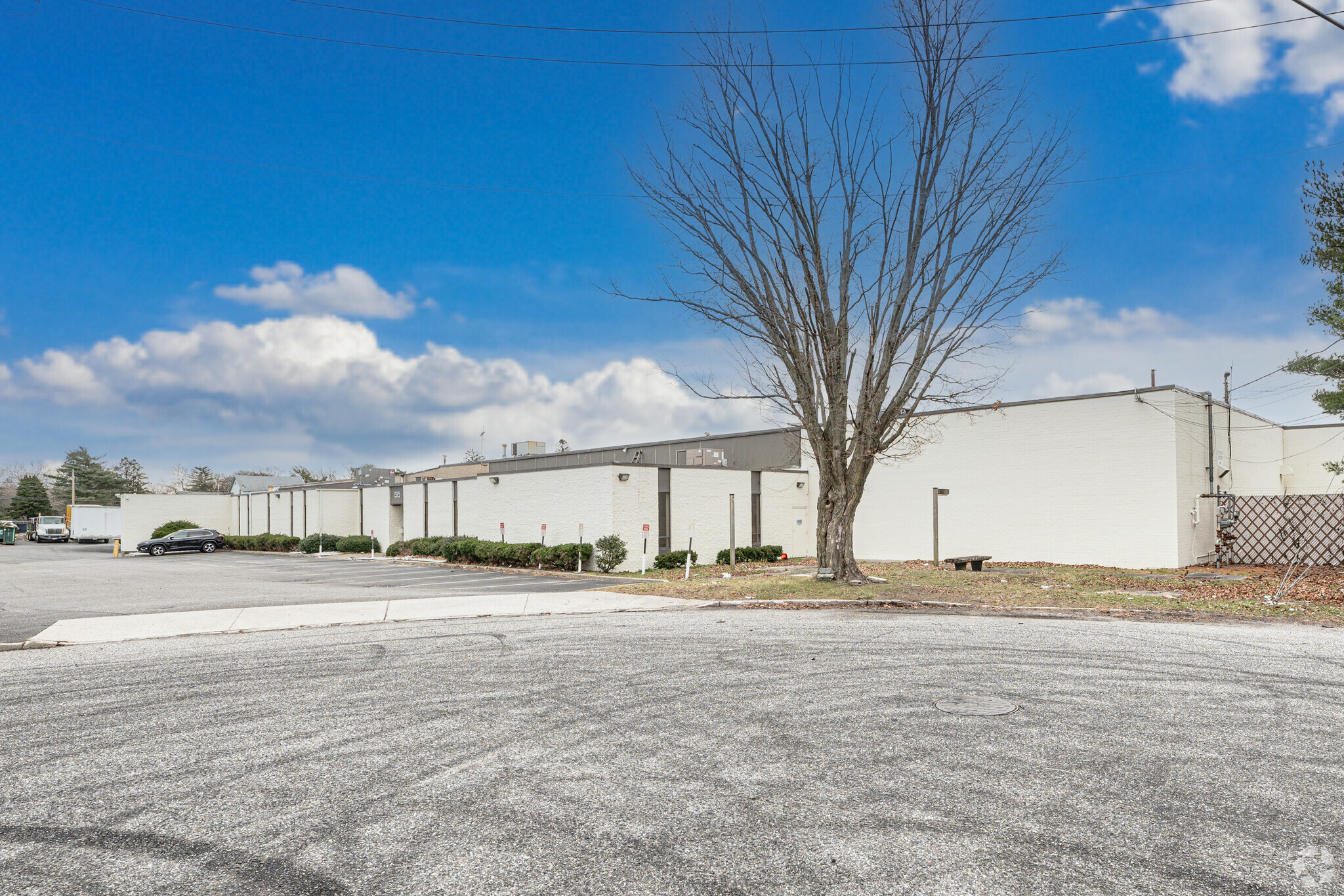 55 Engineers Ln, Farmingdale, NY for lease Primary Photo- Image 1 of 5