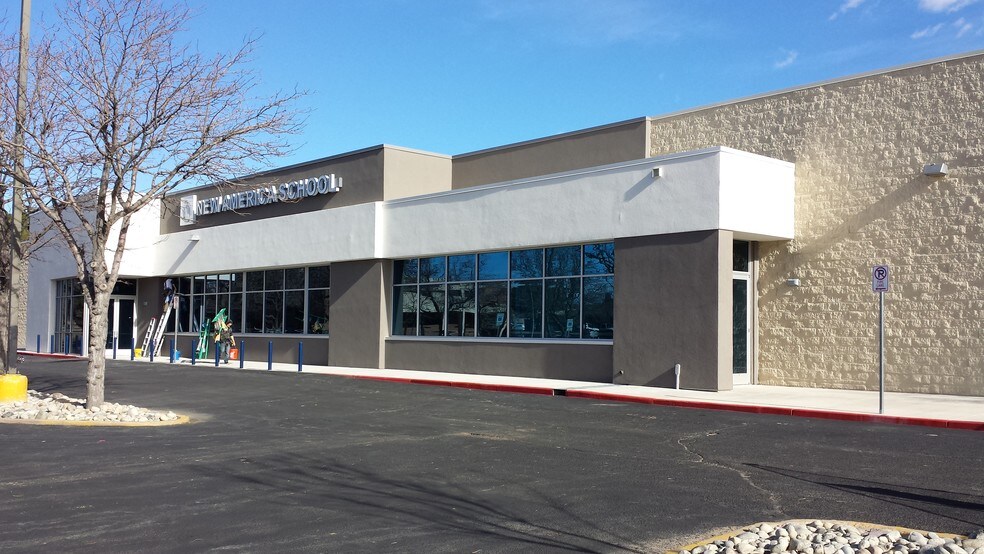 8800-8878 Washington St, Thornton, CO for sale - Building Photo - Image 1 of 1