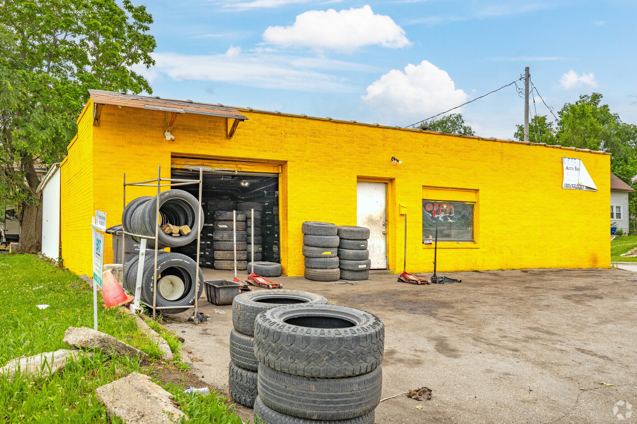 1501 6th Ave, Des Moines, IA for sale Primary Photo- Image 1 of 1