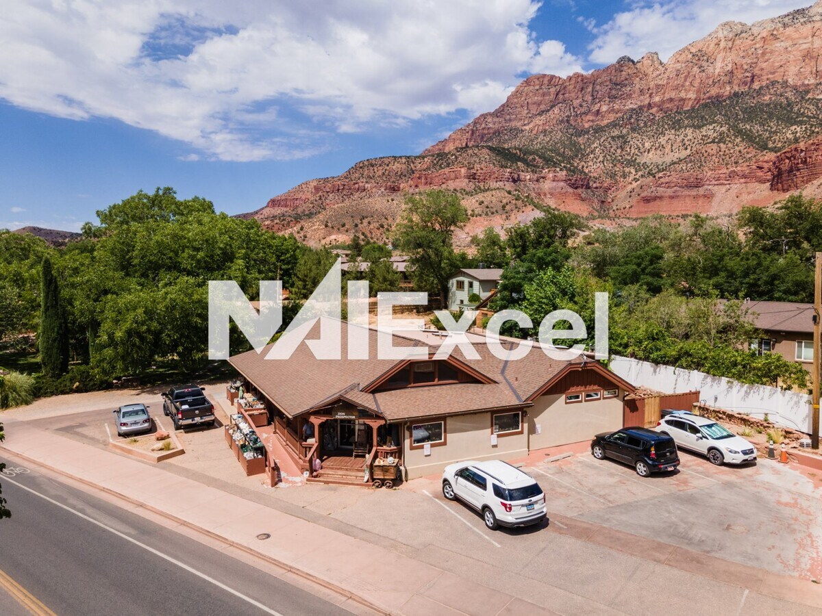 694 Zion Park Blvd, Springdale, UT 84767