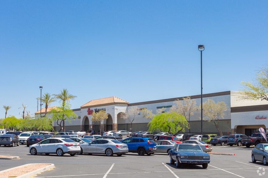 S 40th St, Phoenix, AZ for lease - Building Photo - Image 1 of 15