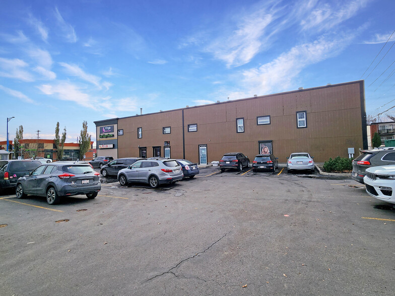 7716 104th St NW, Edmonton, AB for lease - Building Photo - Image 2 of 3