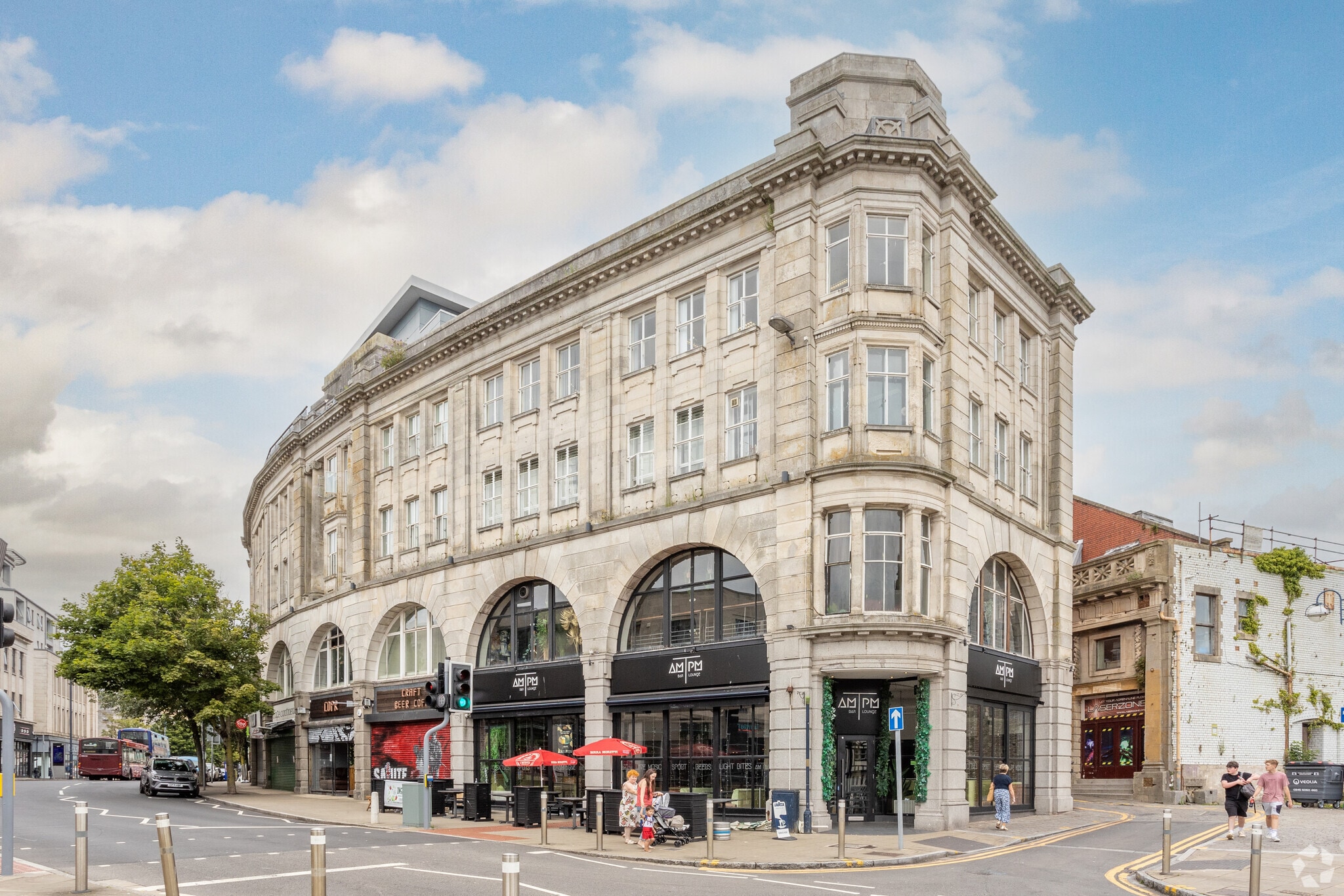24-41 Castle St, Swansea for sale Primary Photo- Image 1 of 1