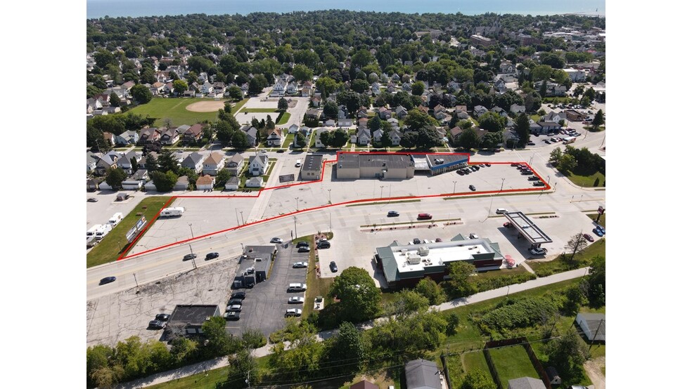 Commercial Property/Redevelopment portfolio of 2 properties for sale on LoopNet.com - Aerial - Image 1 of 17