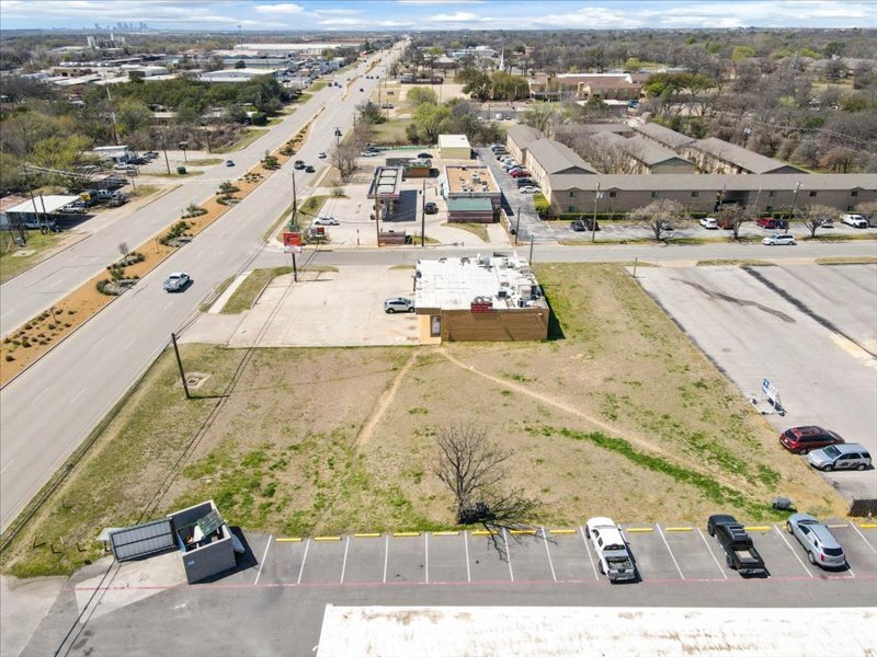 405 E Hurst Blvd, Hurst, TX 76053