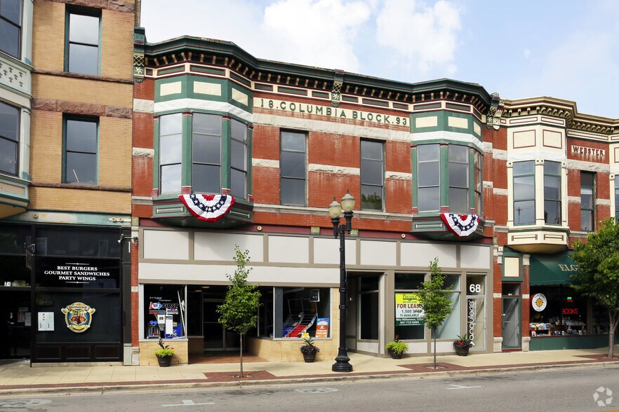 68 S Grove Ave, Elgin, IL for sale - Primary Photo - Image 1 of 1