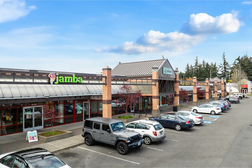 Gateway Shopping Center portfolio of 6 properties for sale on LoopNet.com - Building Photo - Image 3 of 6