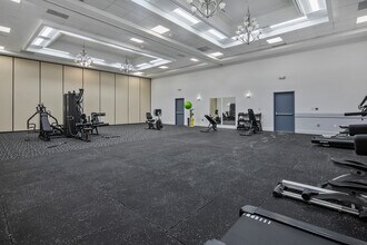 1944 Cedar Creek Rd, Fayetteville, NC for lease Interior Photo- Image 2 of 5