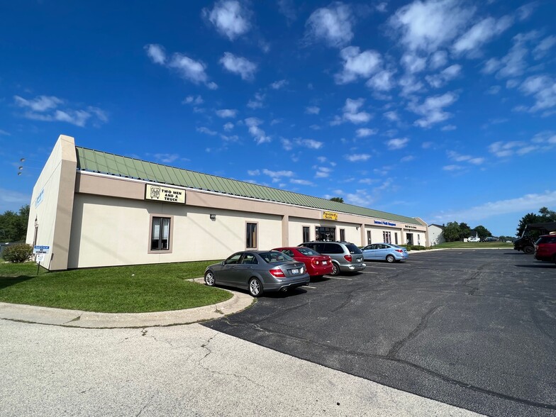 7214 N Alpine Rd, Loves Park, IL for lease - Building Photo - Image 2 of 13