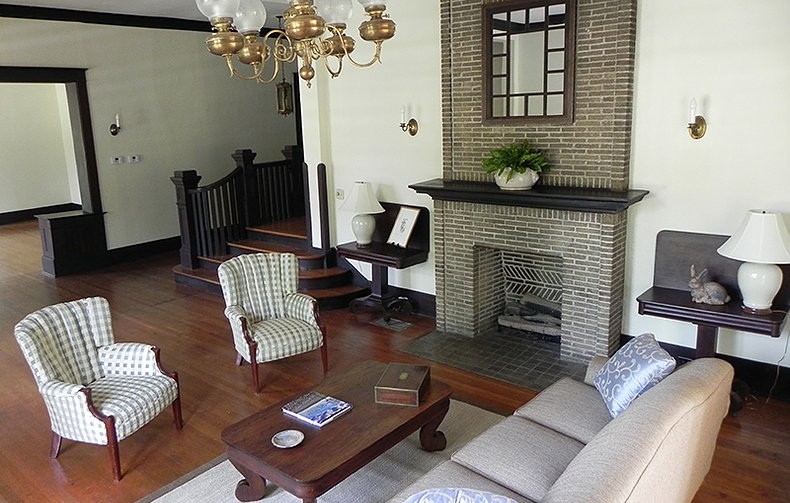 111 N Deer Creek Dr E, Leland, MS 38756