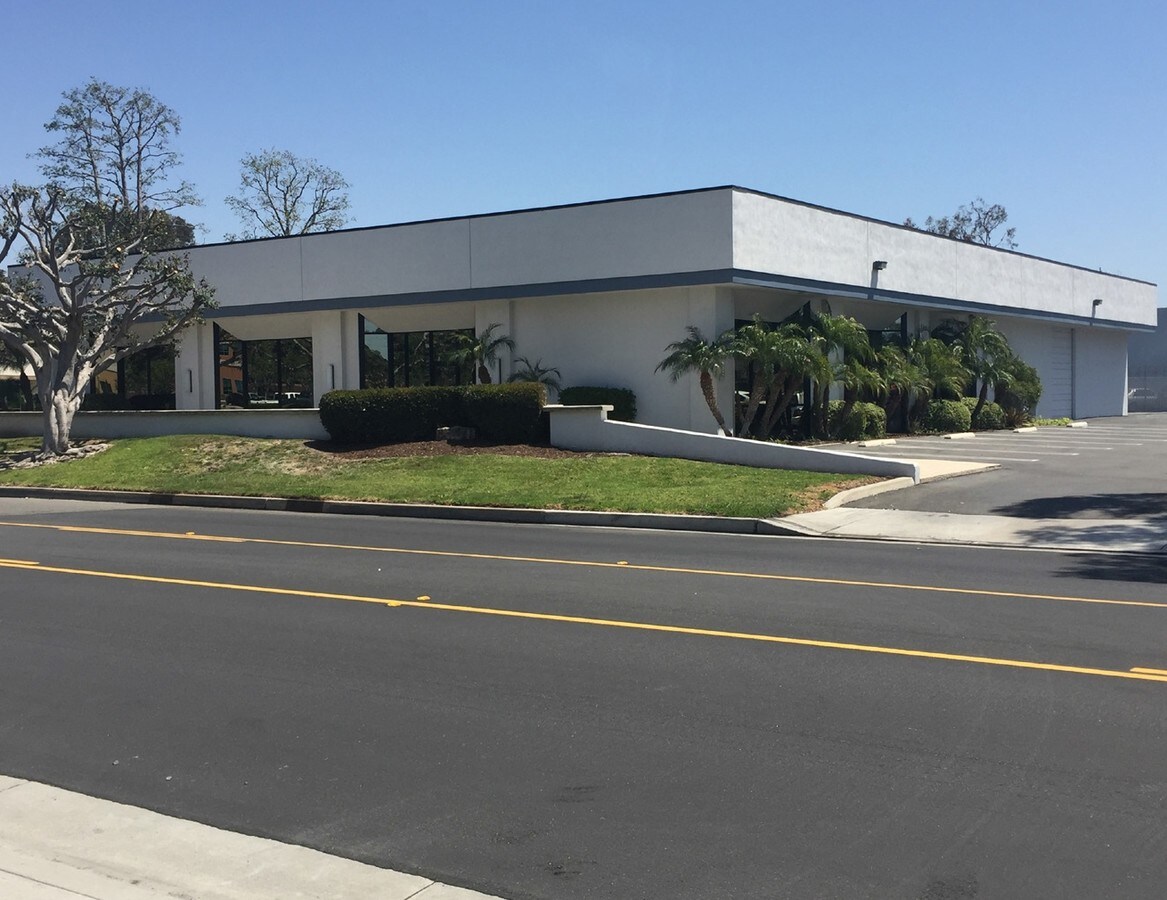 1642 Kaiser Ave, Irvine, CA 92614