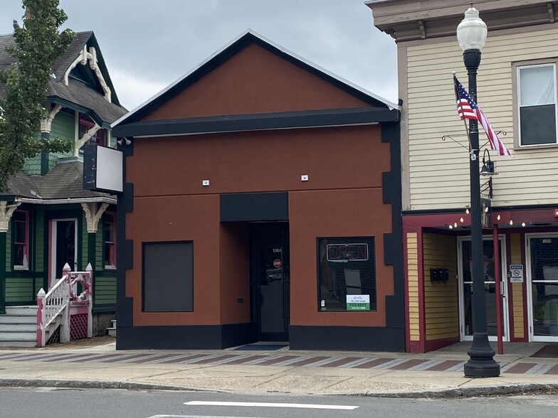 1364 Main St, Palmer, MA for sale - Primary Photo - Image 1 of 1