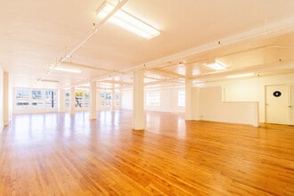 2973 16th St, San Francisco, CA for lease Interior Photo- Image 2 of 8