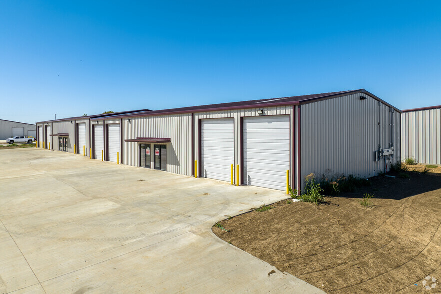 4580 J D Mouser Pky, Alvarado, TX for lease - Building Photo - Image 1 of 22