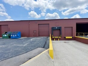701-713 Hadley Dr, Columbus, OH for lease Interior Photo- Image 2 of 2