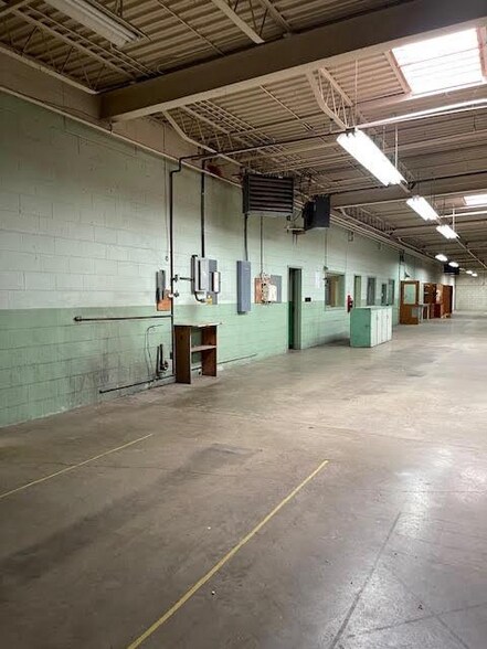 16409 Old Valley Pike, Edinburg, VA for sale - Interior Photo - Image 1 of 1