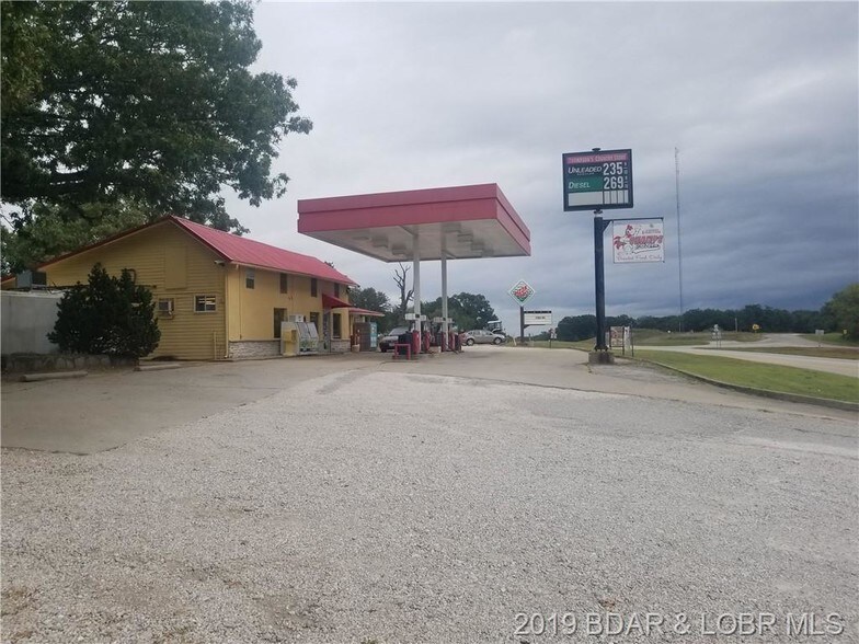 9051 US Highway 54, Macks Creek, MO 65786