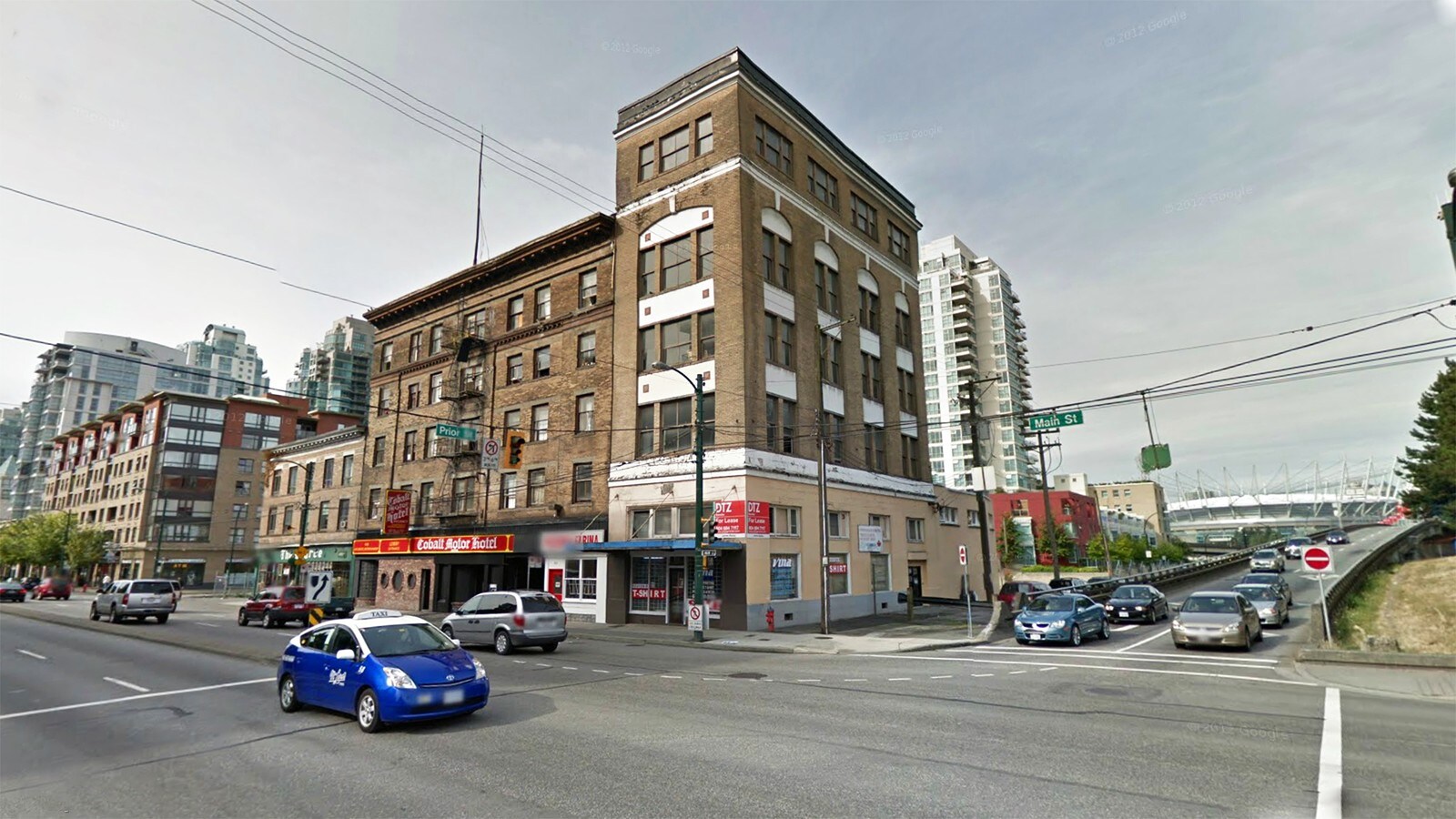 901 Main St, Vancouver, BC V6A 2V8