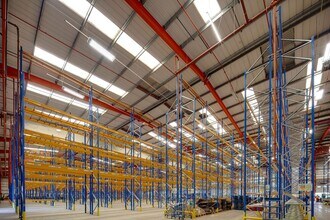 Siskin Pky, Coventry for lease Interior Photo- Image 1 of 5