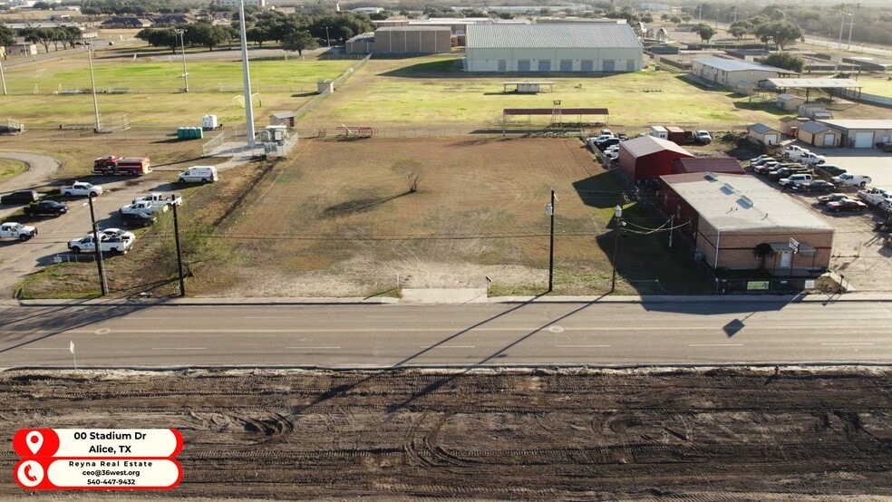 150 Stadium Dr, Alice, TX for lease - Commercial Listing Video - Image 3 of 29