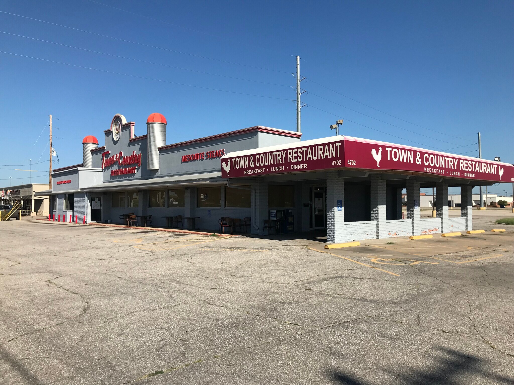 4702 W Kellogg Dr, Wichita, KS for sale Building Photo- Image 1 of 1