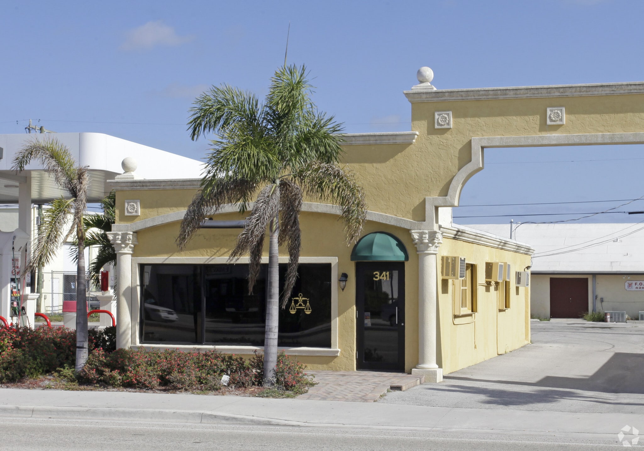 West Indiantown Road portfolio of 2 properties for sale on LoopNet.com Primary Photo- Image 1 of 3