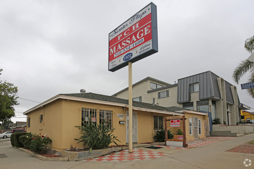 1502 Pacific Coast Hwy, Harbor City, CA for sale - Primary Photo - Image 1 of 1