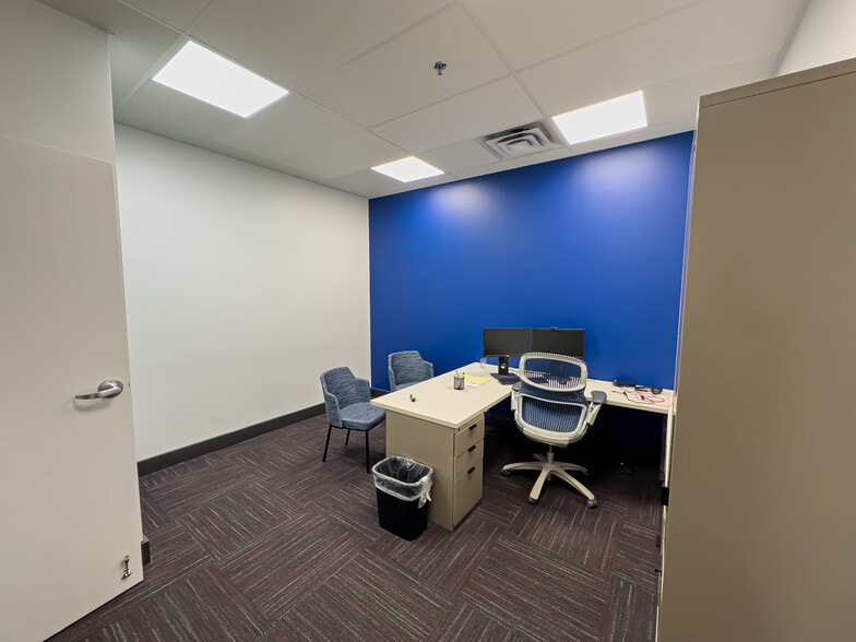 2080 Western Ave, Guilderland, NY for lease - Interior Photo - Image 3 of 9