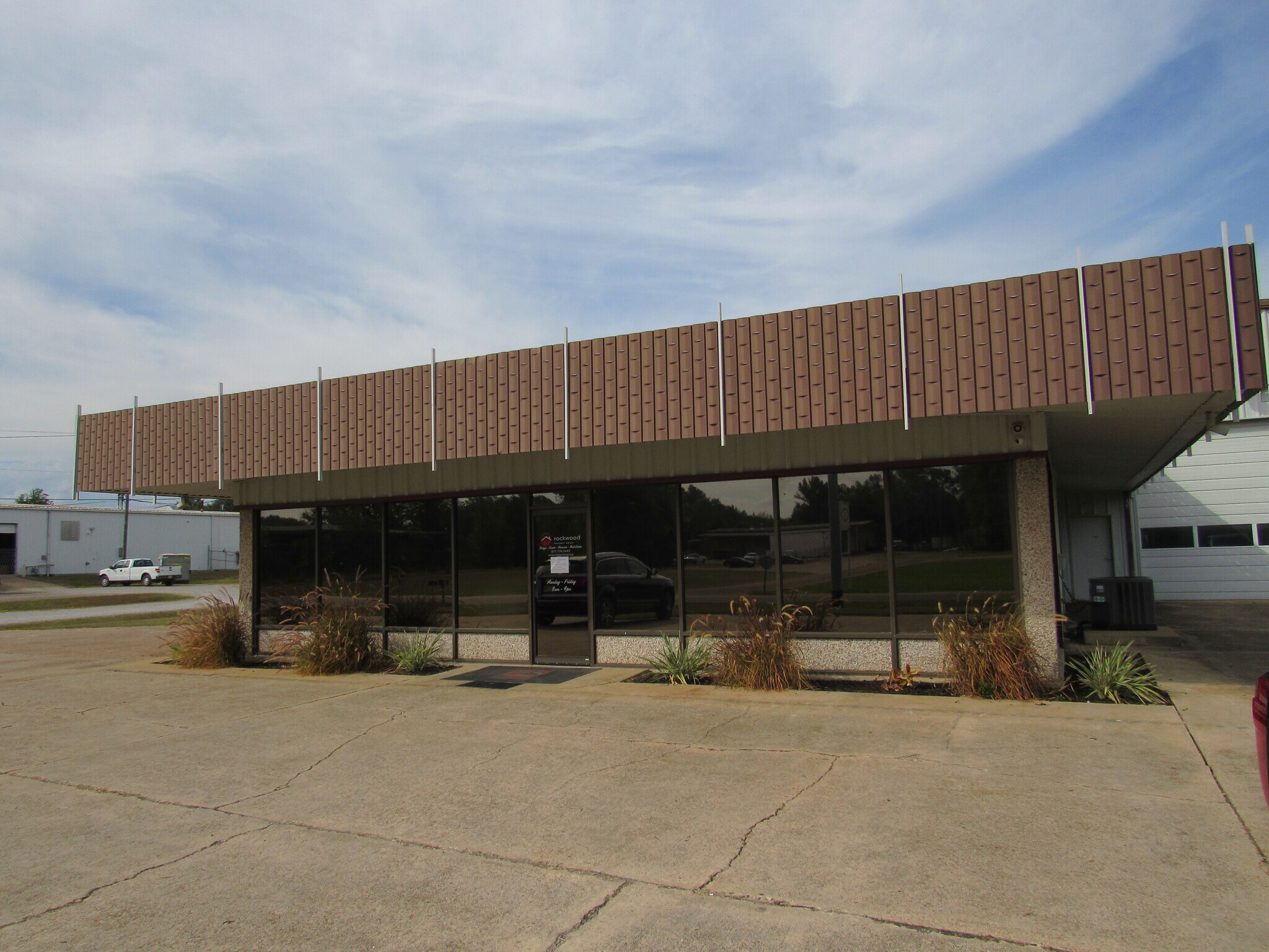 127 Hemlock St, Columbus, MS for sale Building Photo- Image 1 of 1