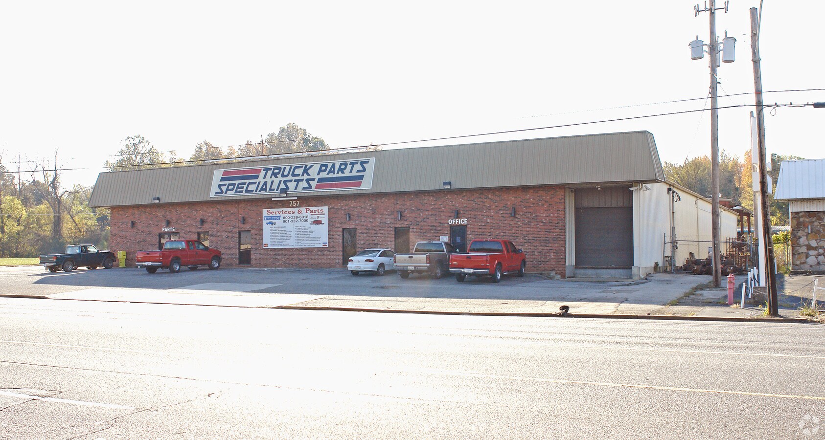 757 E Brooks Rd, Memphis, TN 38116