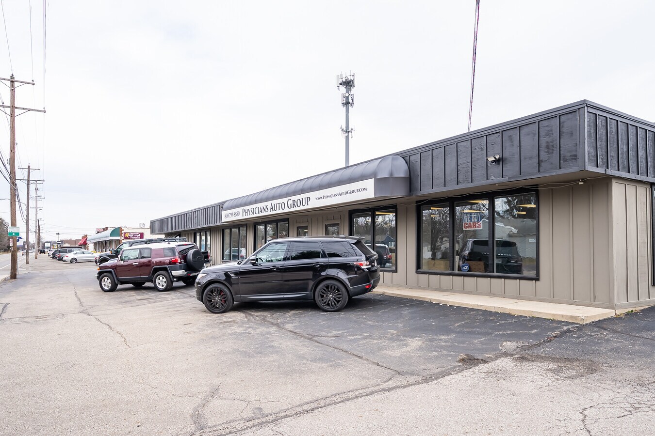 4382 Indianola Ave, Columbus, OH 43214