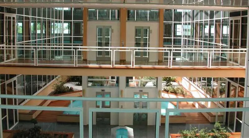 19 Bis Avenue Du Québec, Villebon-sur-Yvette for sale - Building Photo - Image 3 of 6