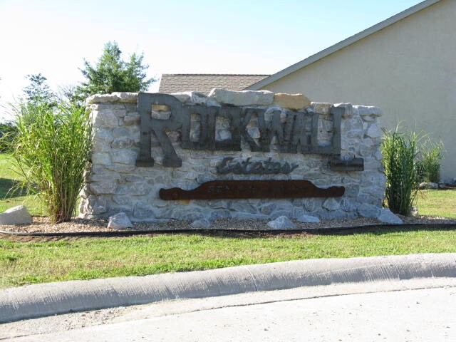 1305 Esry Dr, El Dorado Springs, MO for sale Building Photo- Image 1 of 1